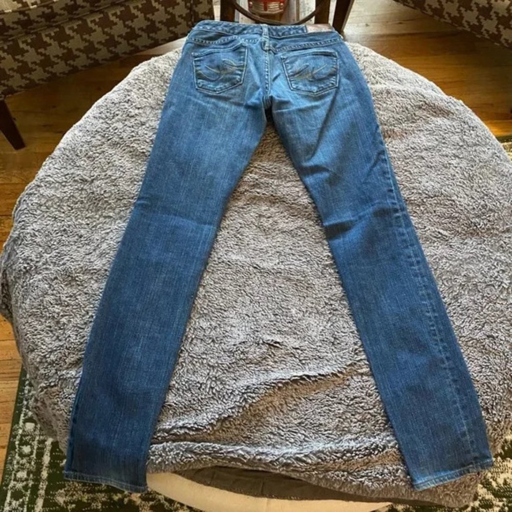 EXPRESS Women’s Stella Skinny Leg Jeans